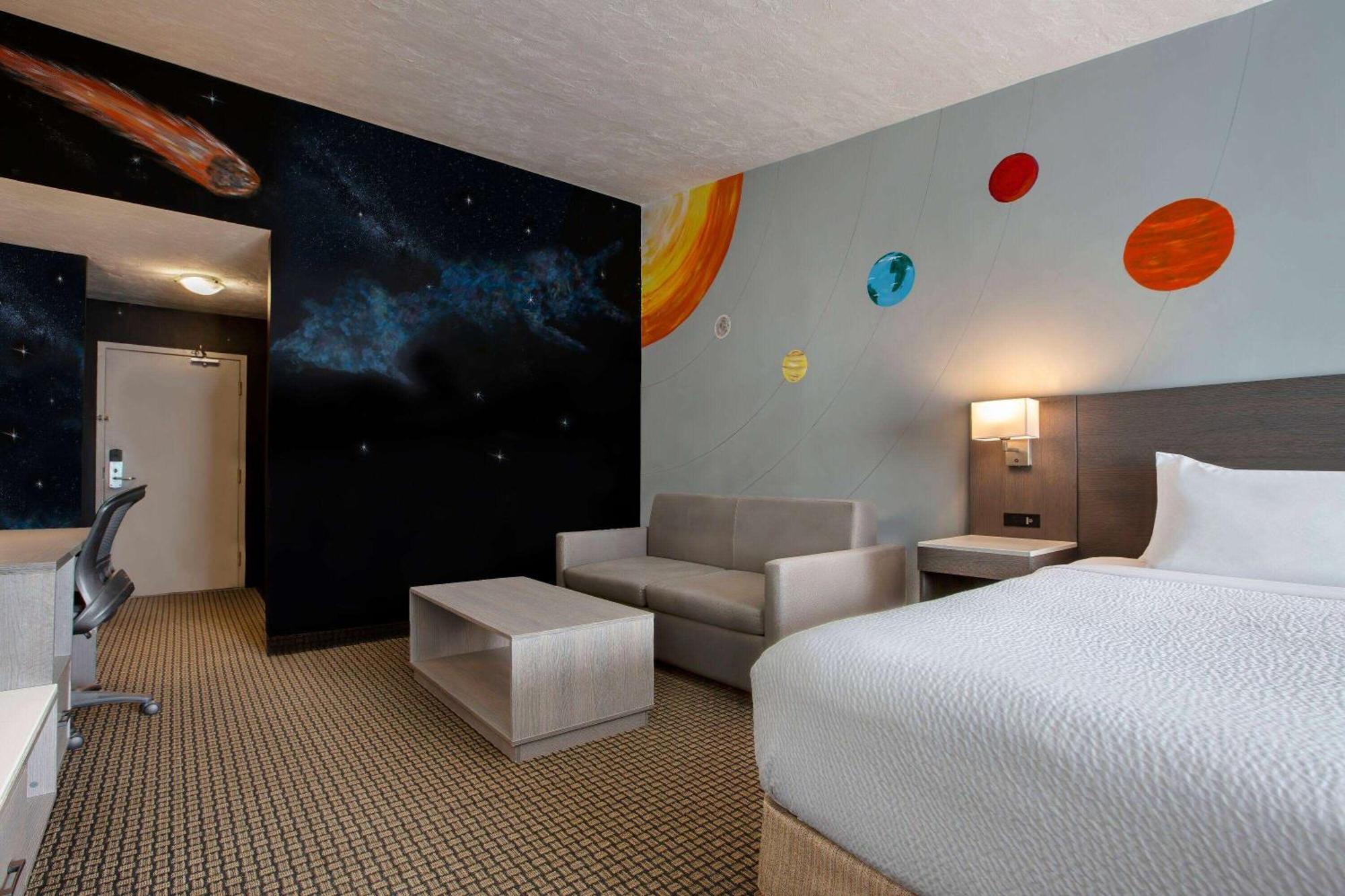 Days Inn & Suites By Wyndham Moncton Dış mekan fotoğraf